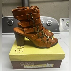 🍁Brand new with box, chestnut buckle heels🍁